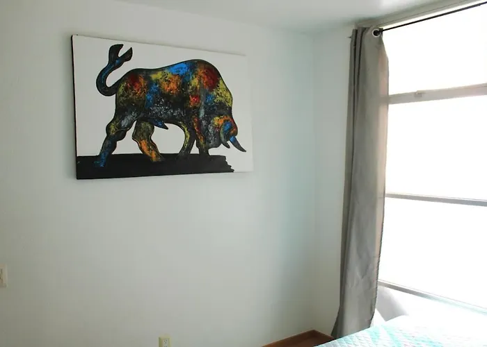 3 Recamaras, 4 Camas, 2 Baños, Estacionamiento Apartamento *