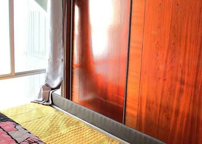 3 Recamaras, 4 Camas, 2 Baños, Estacionamiento Apartamento México DF