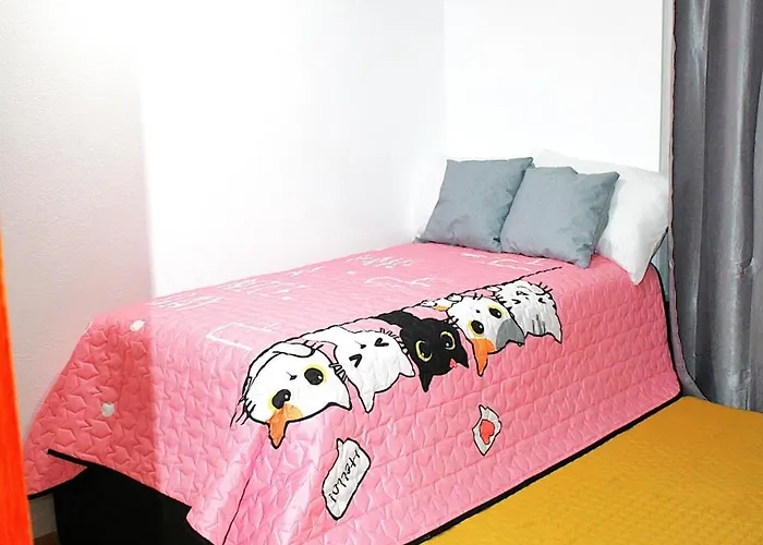 3 Recamaras, 4 Camas, 2 Baños, Estacionamiento Apartamento *