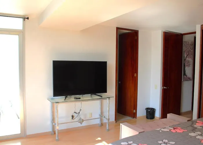 Apartamento 3 Recamaras, 4 Camas, 2 Baños, Estacionamiento México DF