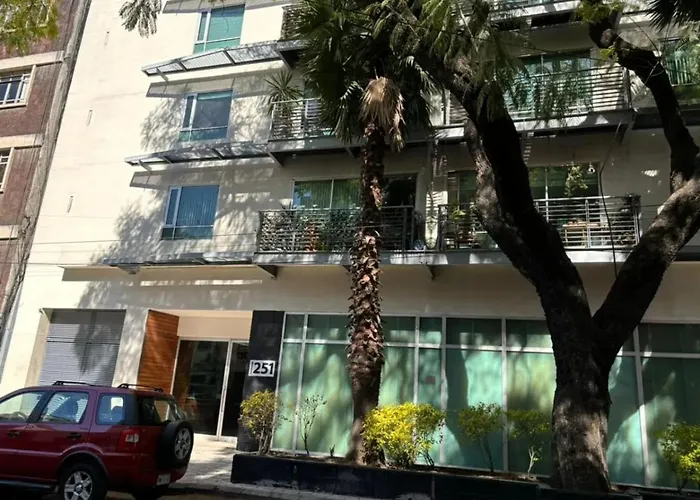3 Recamaras, 4 Camas, 2 Baños, Estacionamiento Apartamento